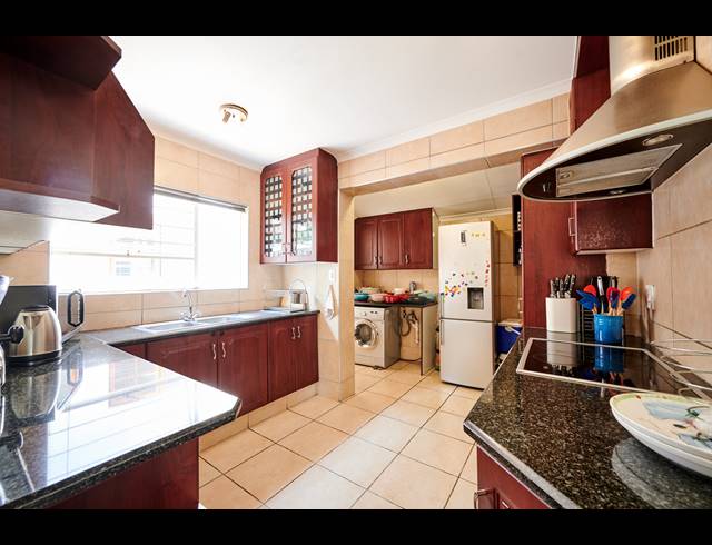 4 BEDROOM CLUSTER SOLD IN SUNNINGHILL